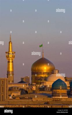 Shahzadeh Imam Reza Mausoleum: Arcydzieło Architektury Perskiej i Święte Miejsce Pielgrzymki